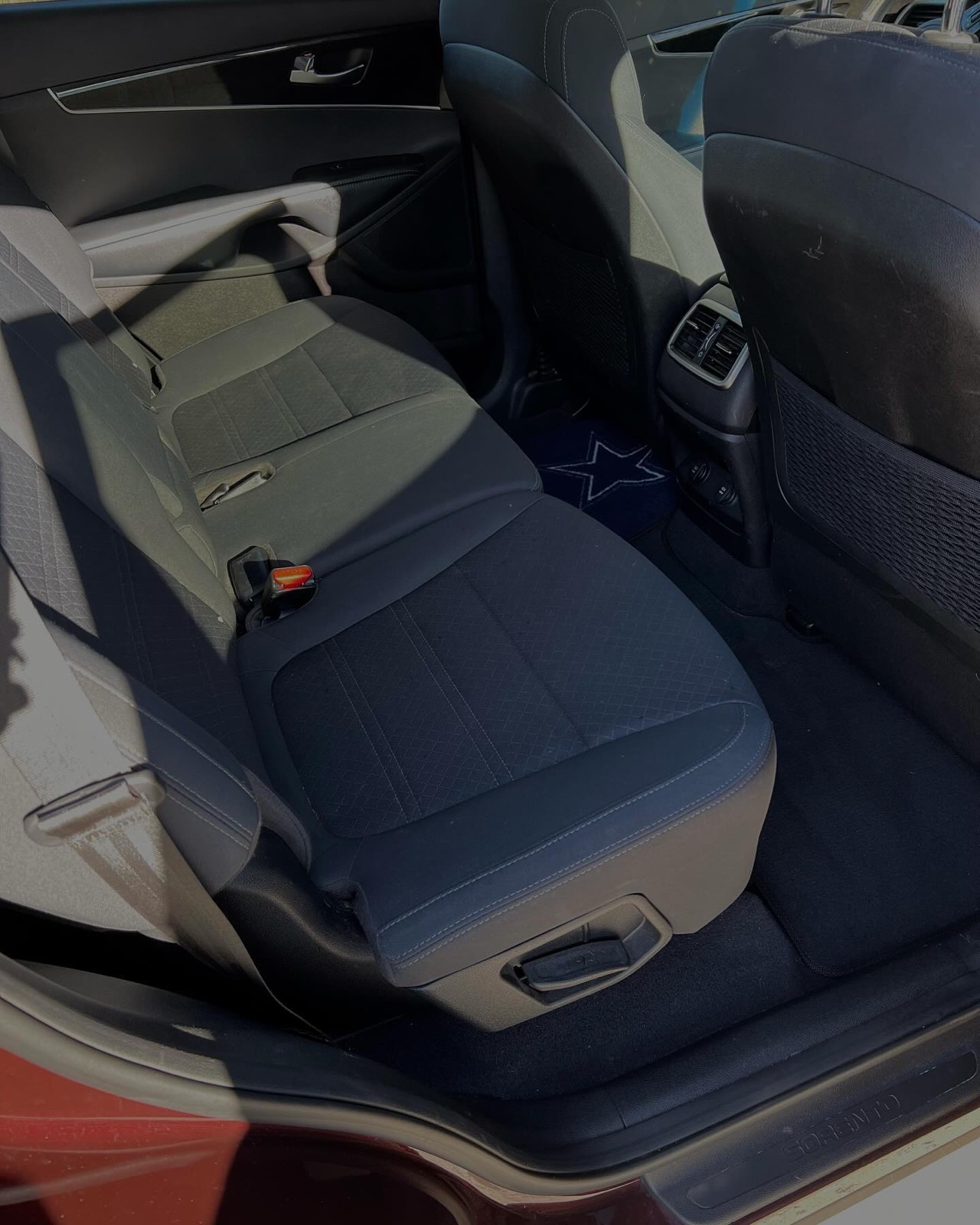 Kia Sorento rear seats cleaned