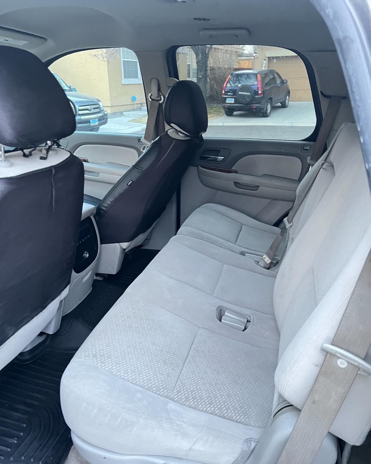 GMC Yukon rear bench cleaned